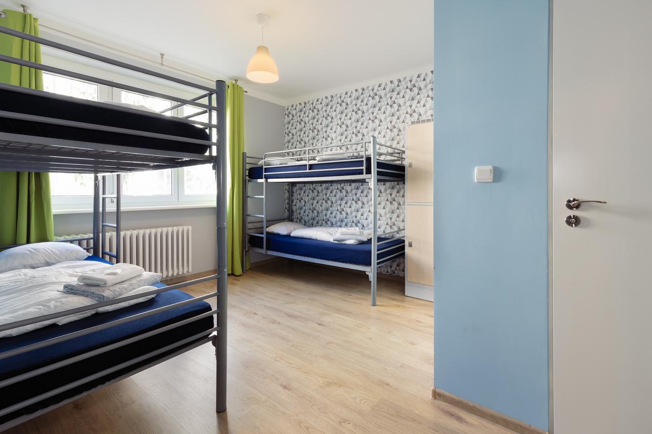 Patio Hostel Братислава Экстерьер фото
