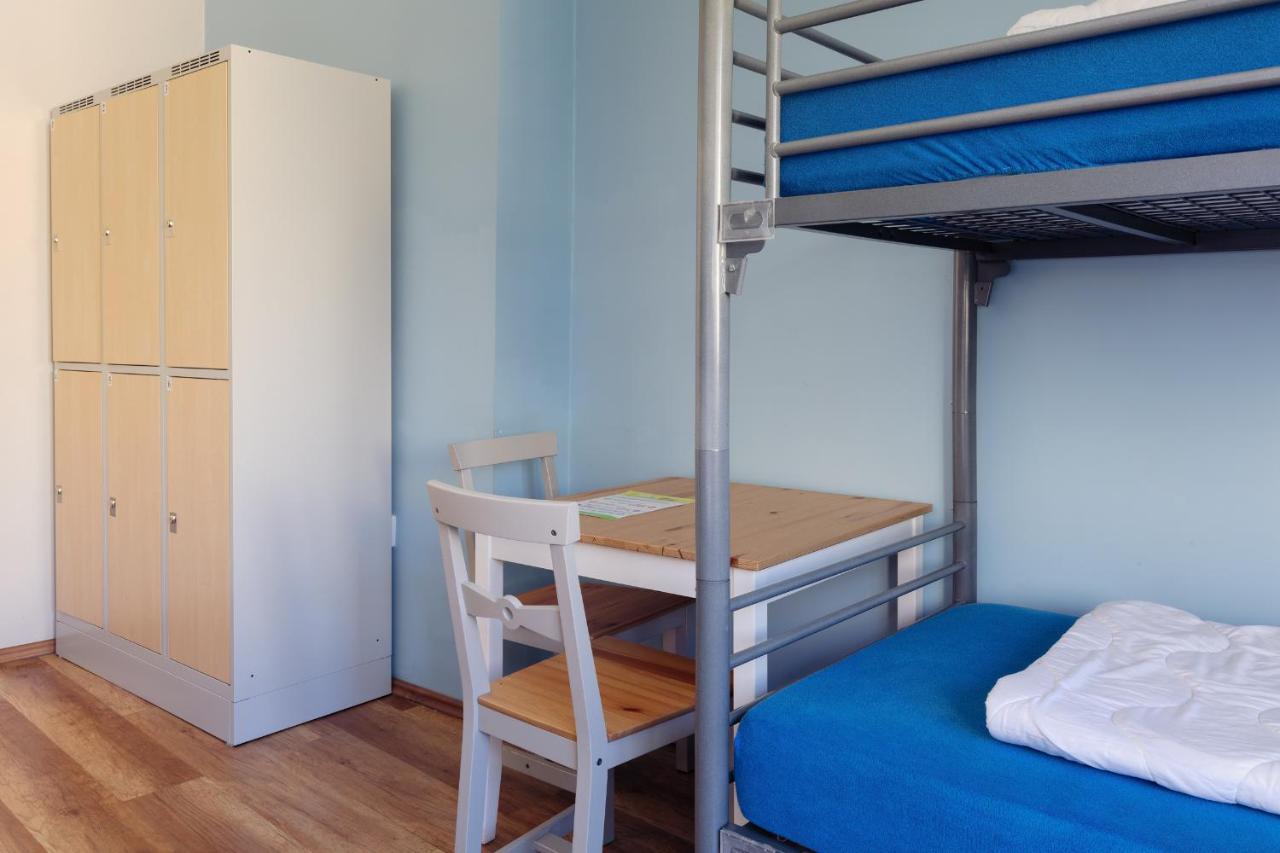 Patio Hostel Братислава Экстерьер фото